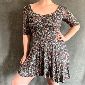 Floral Print Coop Neck Mini Quarter-Sleeve Dress